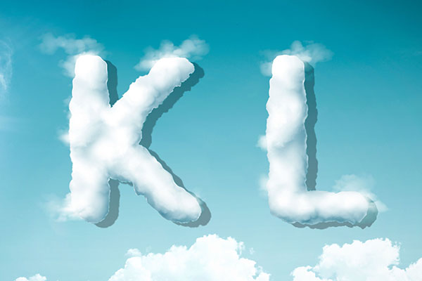 字母“KL”蓝天背景白云英文艺术字体素材库精选PSD素材