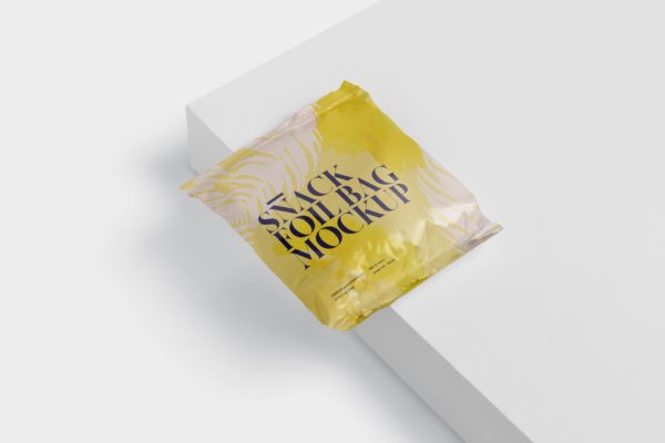 小吃零食铝箔包装袋设计图素材库精选 Snack Foil Bag Mockup – Square Size – Small