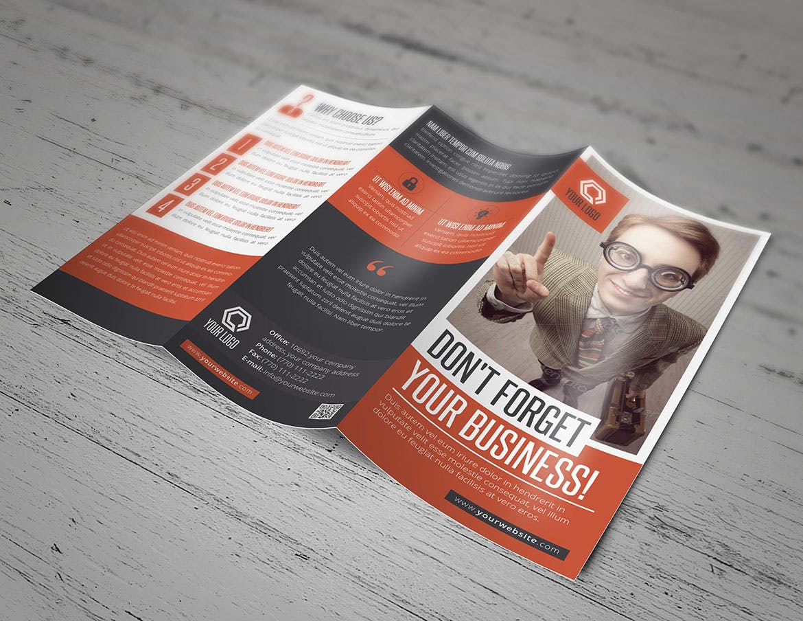 三折页宣传单设计效果图样机模板 Trifold Brochure Mockup插图(4)