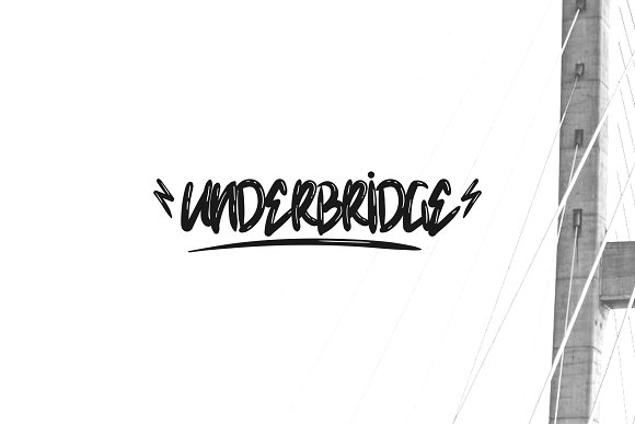 Underbridge Dirty Font素材之家精选英文字体