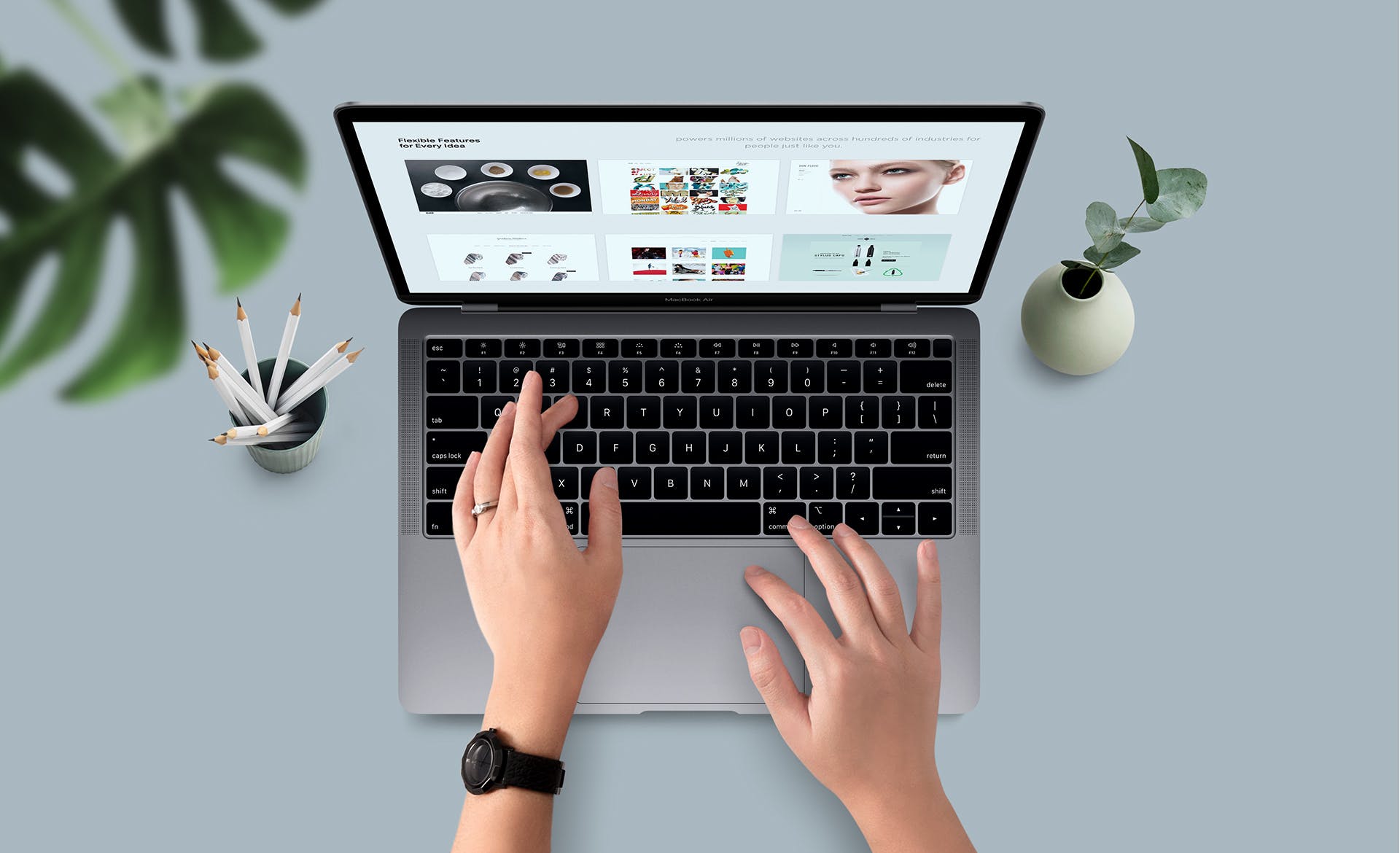 苹果笔记本工作场景屏幕预览样机模板v2 Laptop Mockups vol02插图(4)