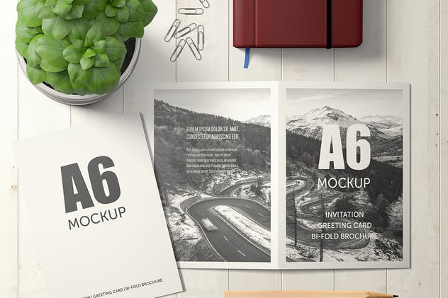 A6纵向双折页贺卡印刷品样机 A6 Portrait Bi-Fold Greeting Card Mock-up插图(4)