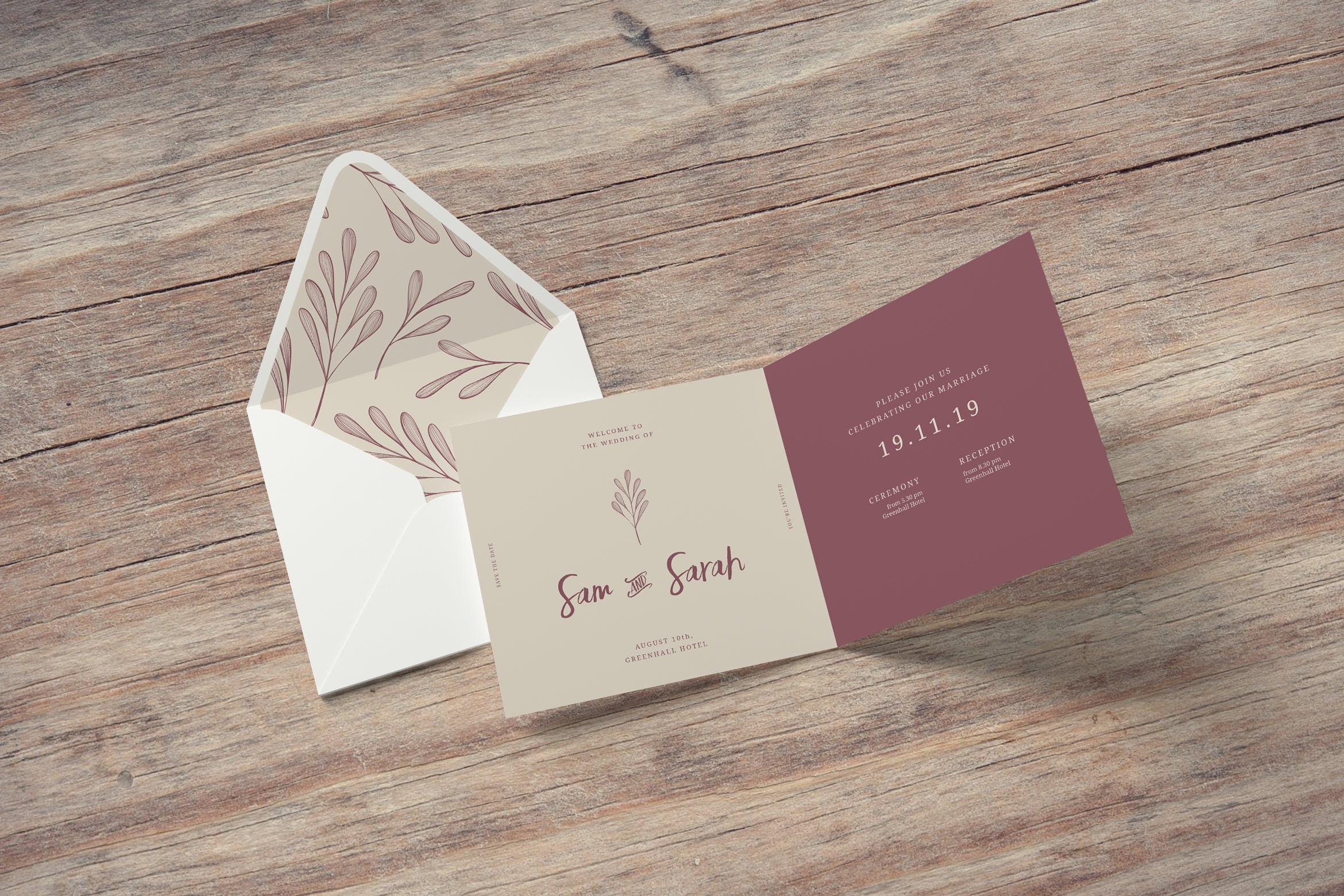 方形请柬和贺卡设计效果图样机素材库精选 Square Invitation and Greeting Card Mockups插图