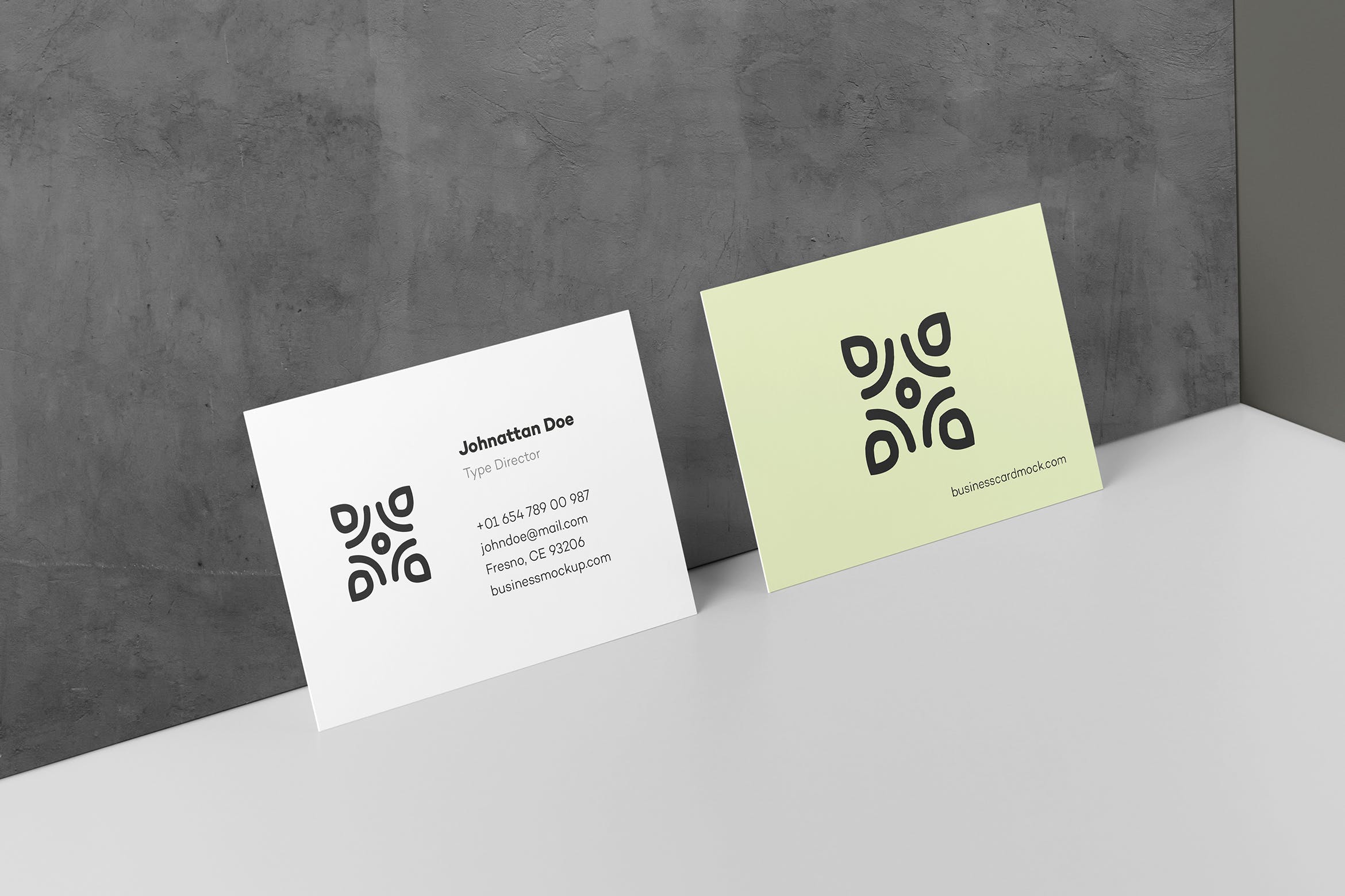 高端企业名片设计效果展示素材库精选 Business Card Mock-up 80×55插图