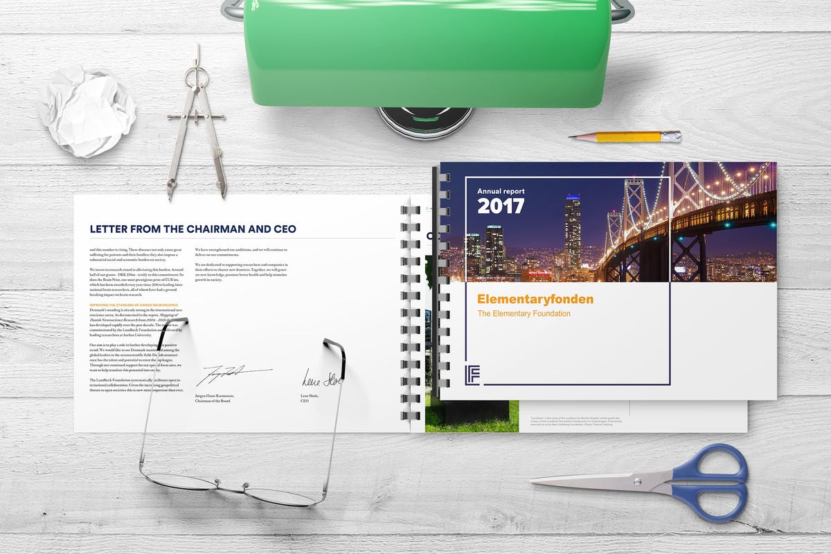 高档活页记事本/笔记本样机模板V2 Comb Bound Book Mockups 2插图