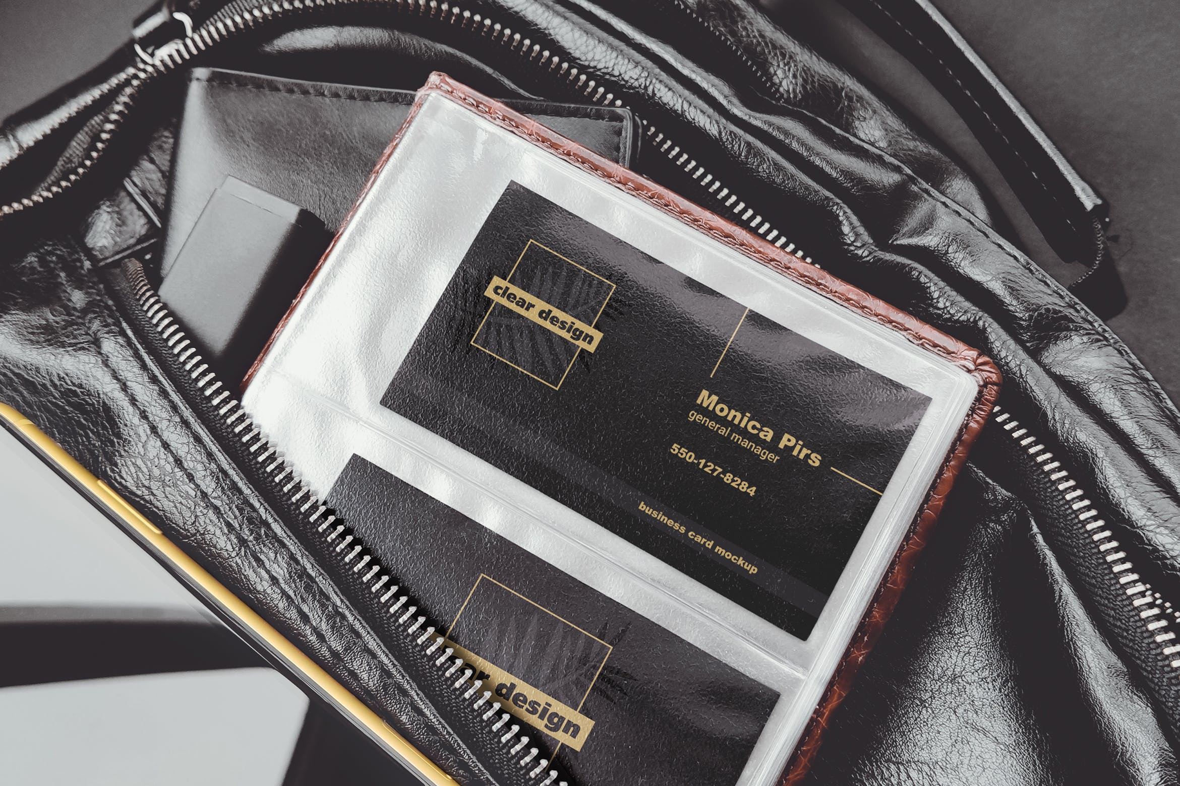 企业名片文件夹场景展示素材库精选模板 Business Card Holder Scene Mockup插图