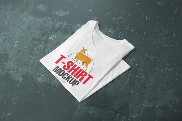 6款潮流V领T恤印花设计样机模板 6 Trendy V-Neck T-Shirt Mockups插图(7)