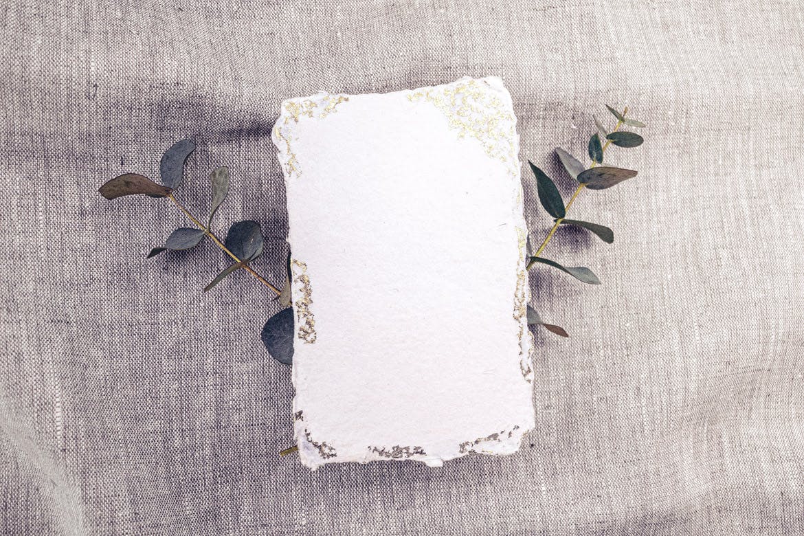 婚礼照片婚礼邀请函优雅风格设计样机素材库精选模板v11 Wedding Photo Mockup 11插图(1)