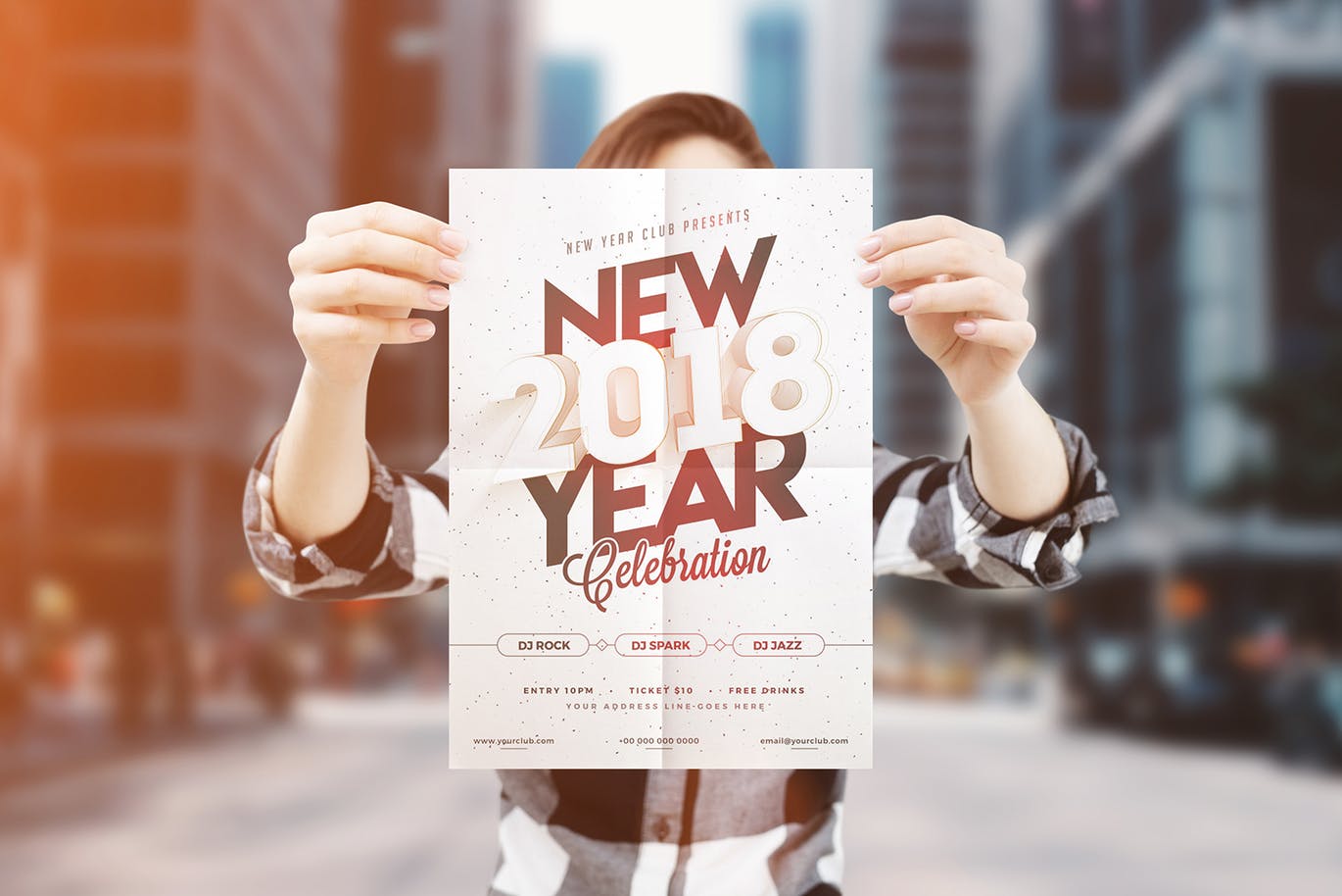 高品质的时尚女模特海报宣传单DM样机VI展示模型mockups插图(1)