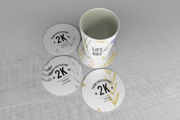 简约酒杯/咖啡杯垫样机V2 Coaster Mockups V2插图(11)