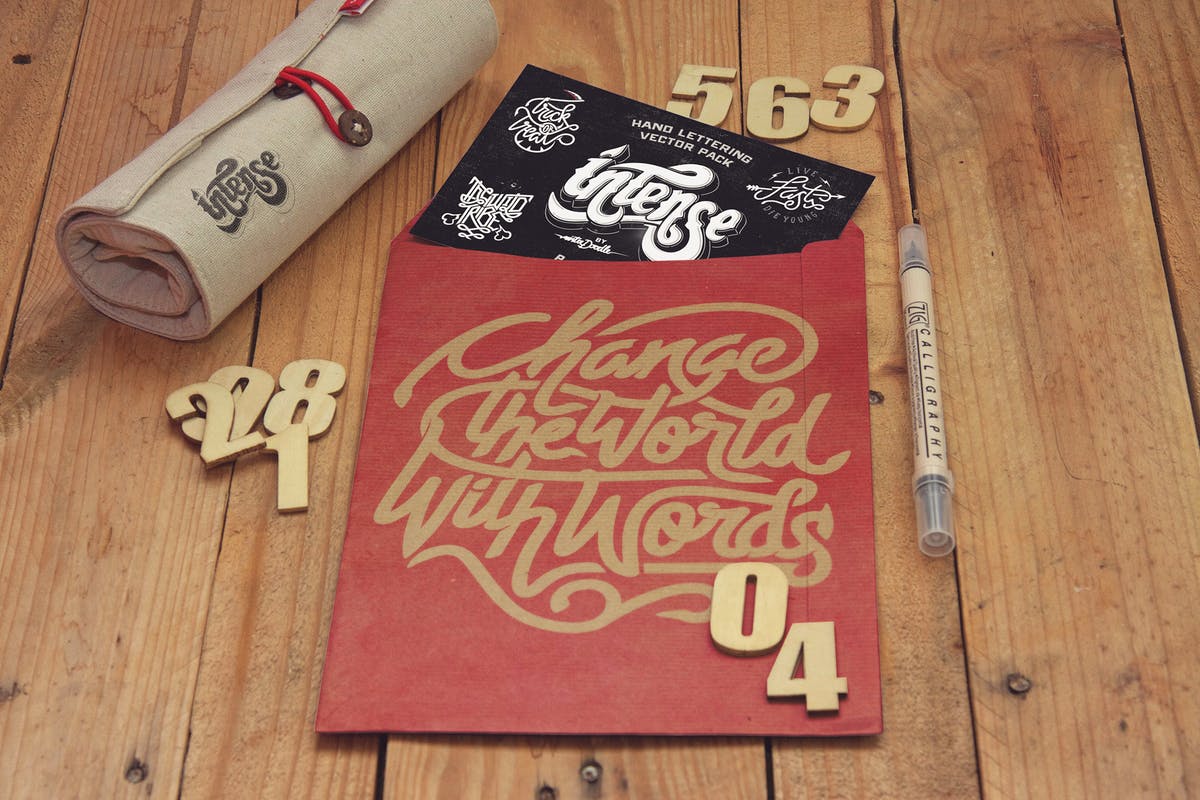 个性化办公用品复古信封样机展示模板 Personalized Office Envelope.zip插图