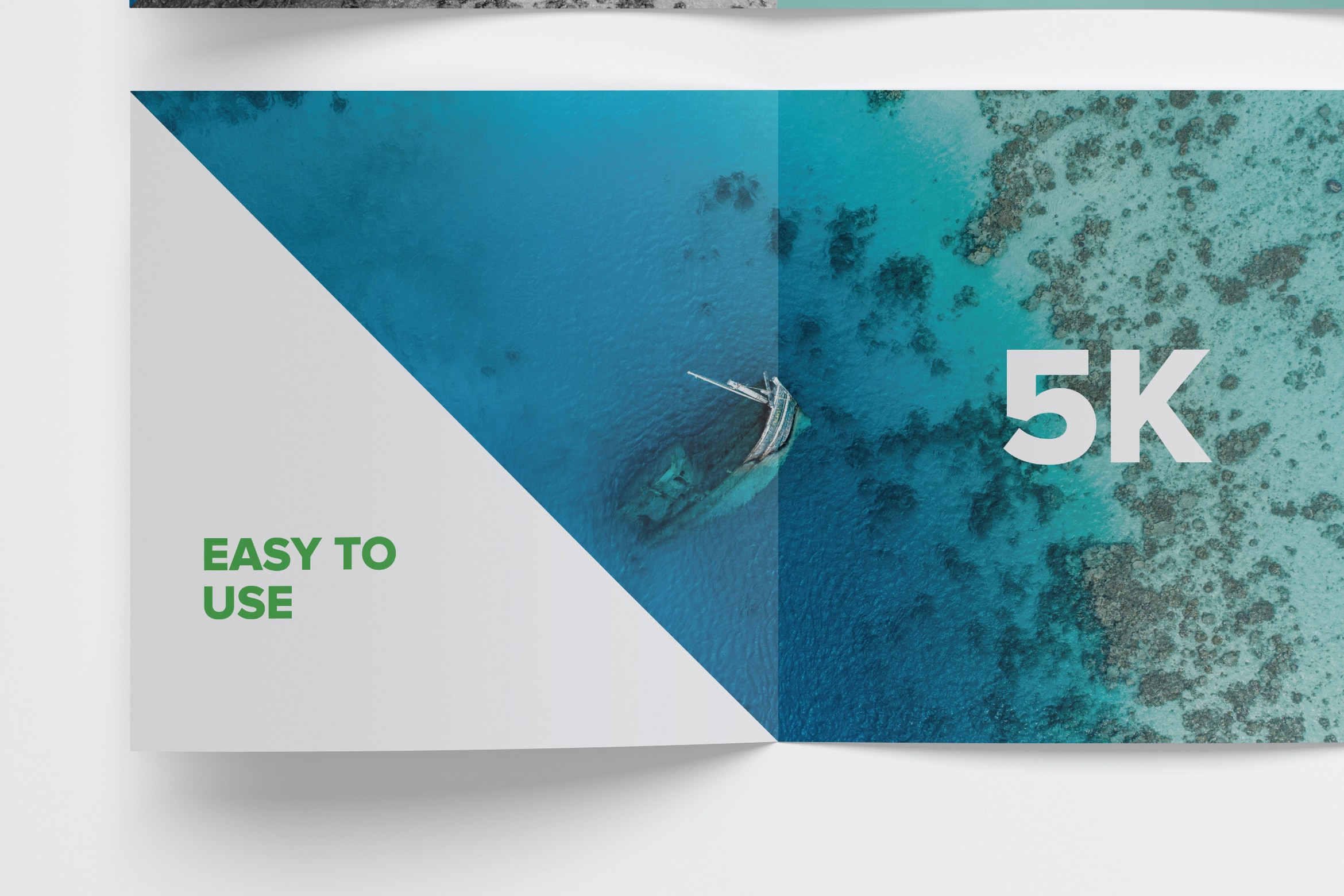 方形三折页小册子封面&内页设计效果图样机05 Square Tri-Fold Brochure Mockup 05插图(1)