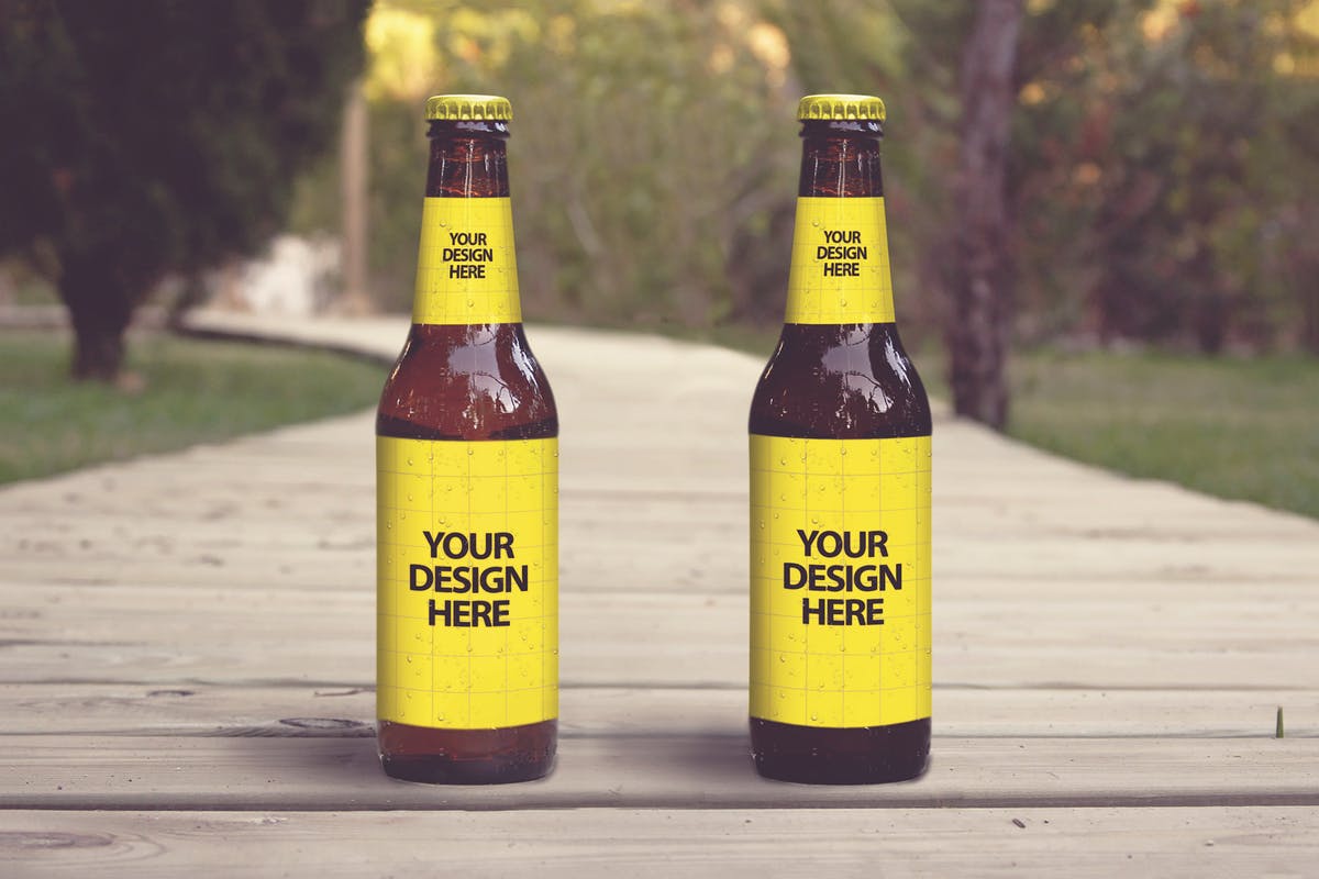 啤酒瓶外观印刷图案样机模板 Formentera Lounge Club Entry插图