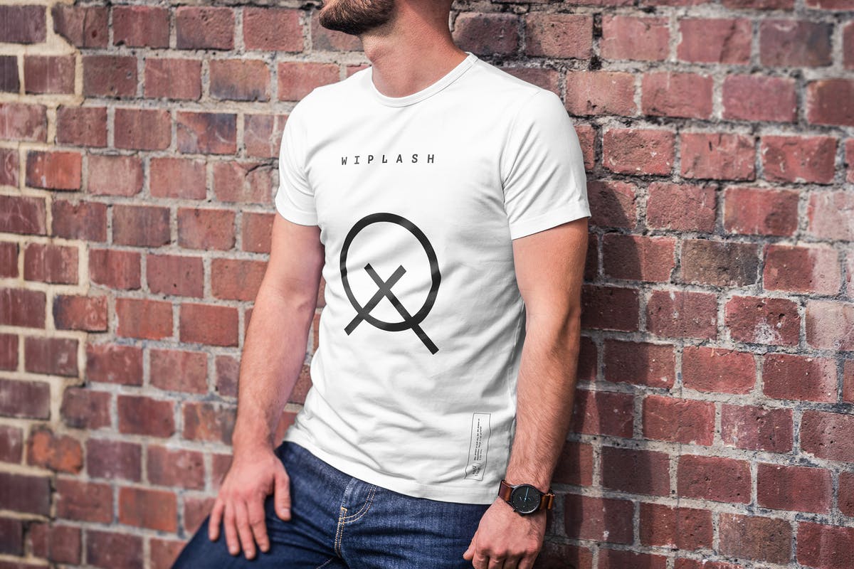 欧美模特T恤上身效果样机模板4 T-Shirt Mock-up 4插图