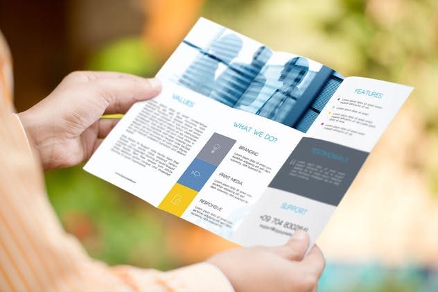 高级企业简介传单样机模板 Premium Flyer Mockups插图(5)