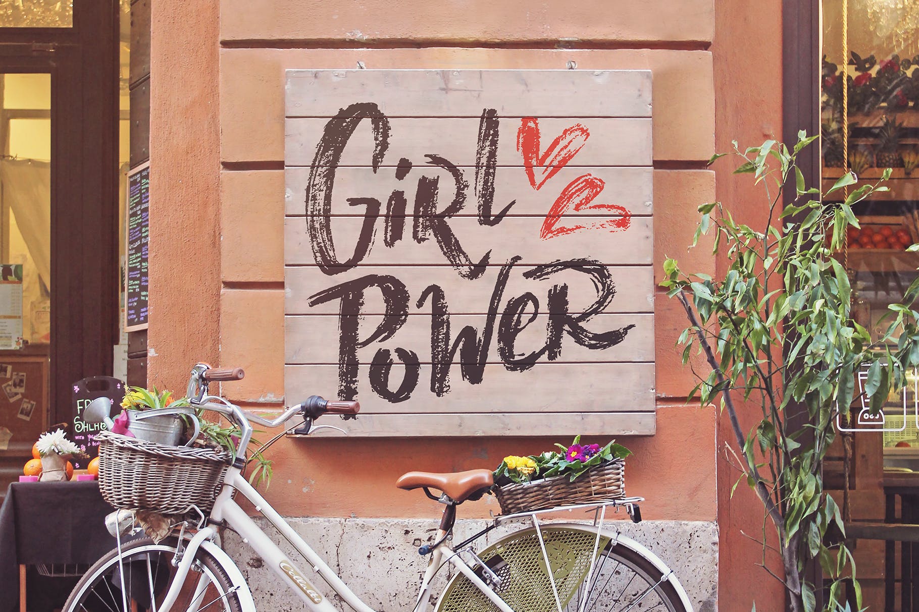 实木手工绘制告示牌设计效果图样机 Bike Duo Signboard Mockup插图(1)