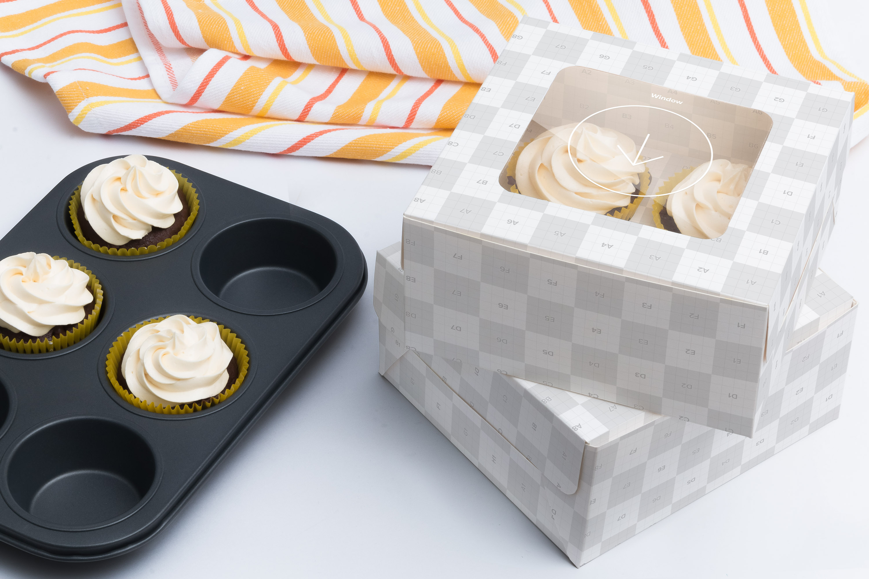 四只装纸杯蛋糕包装盒外带盒设计样机02 Four Cupcake Box Mockup 02插图(2)