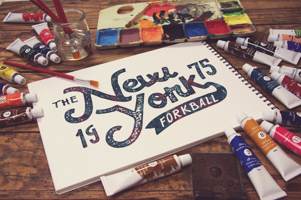 画室创作场景网格笔记本样机模板v1 Grid Paper Notebook插图