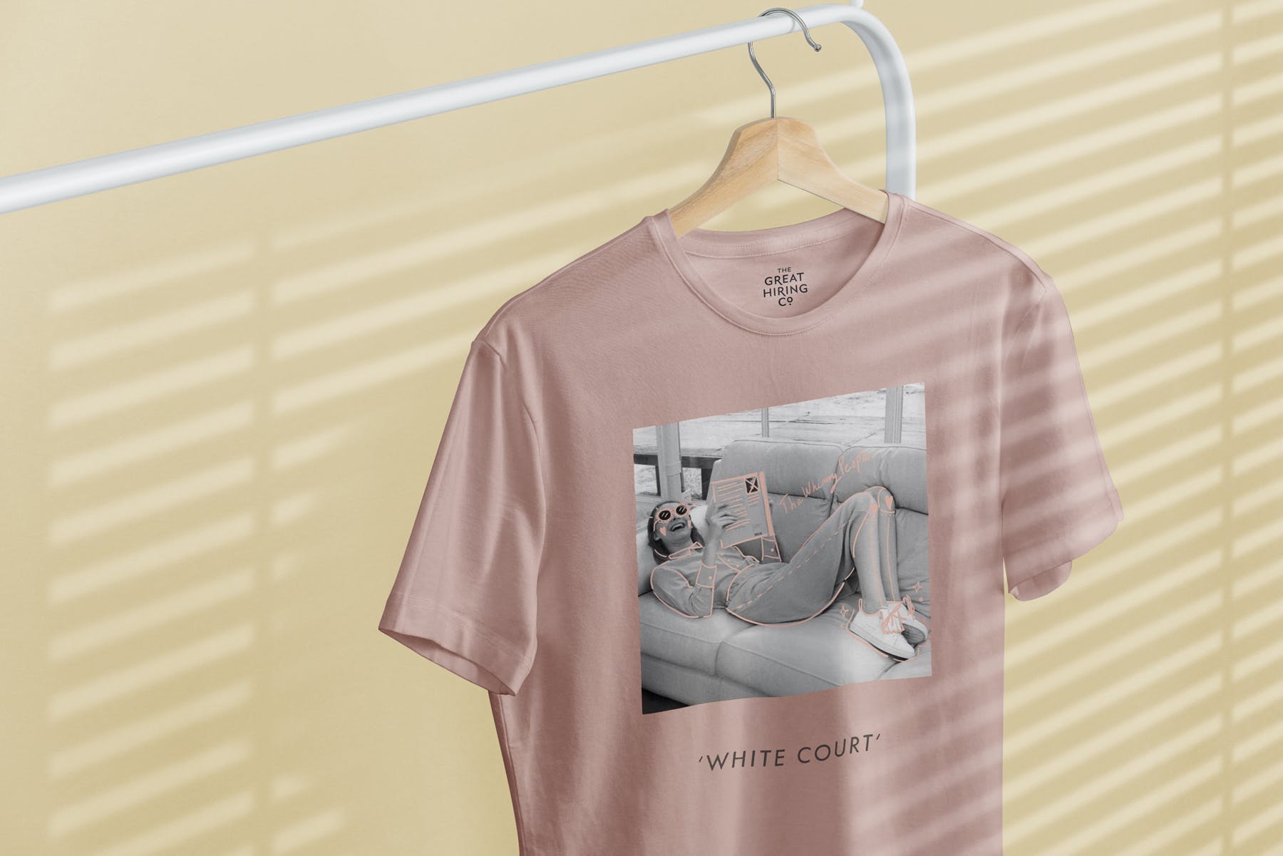 简易晾衣架T恤设计效果图样机素材库精选 T-Shirt Mock-Up on Hanger插图(7)
