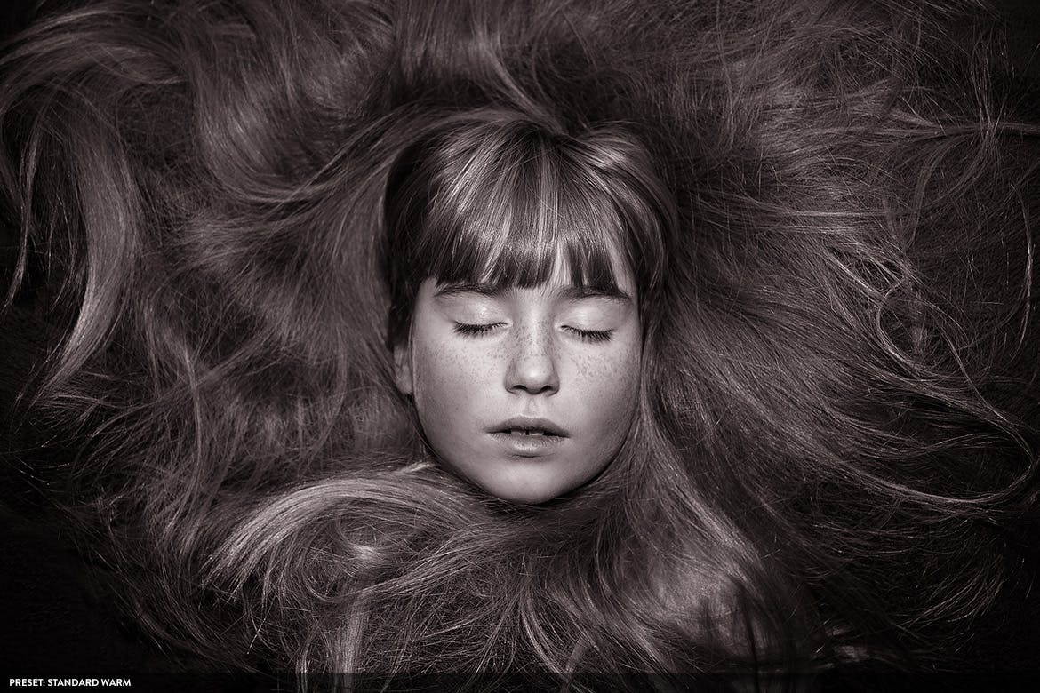 20款摄影大师级别黑白色调风格生成PS预设v3 Monochromatic Vol. 3 – 20 Photoshop Presets插图(6)