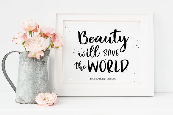 Lush Garden Font插图1