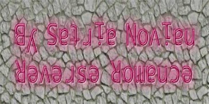 Reverse Romance font插图