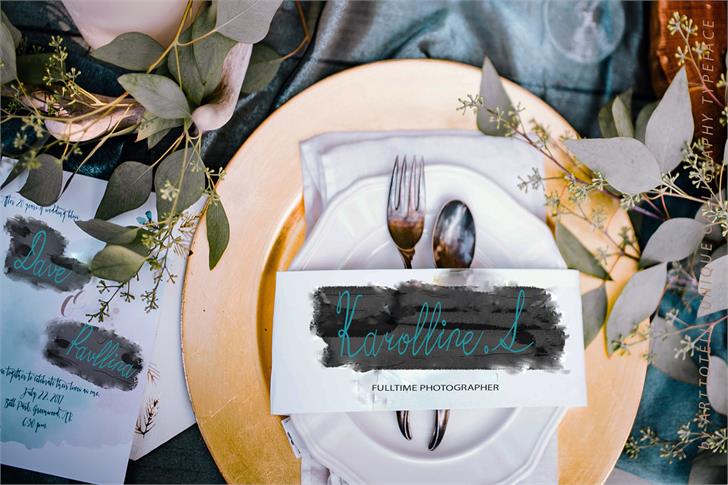 Hillary Youth font插图7 Hillary Youth font插图7